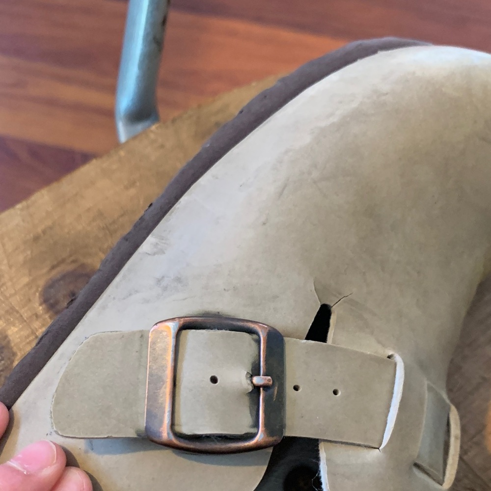 Cushionaire Women's Clog Mule in Light Tan - Picture 7 of 9